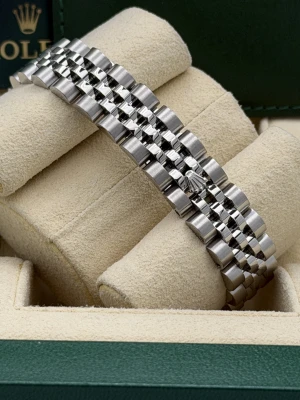 Rolex Datejust 26mm 179174 black roman dial jubilee bracelet 2009