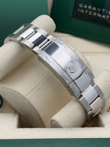 Rolex Datejust 36mm 126234 green ombré dial, fluted, oyster, 2026 unworn