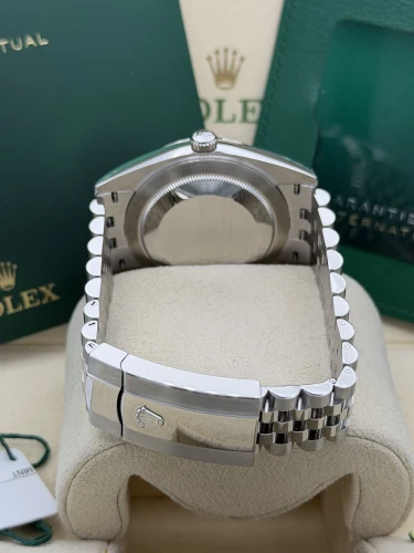 Rolex Datejust 4mm 126334 mint green dial, fluted, jubilee, 2026 unworn