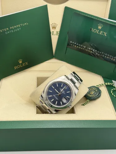 Rolex Datejust 41mm 126334 blue baton dial, fluted, oyster bracelet, 2022 unworn