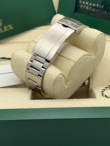 Rolex Submariner date 41mm, 126610LV Starbucks, Mk 1 green bezel, oyster bracelet,2021