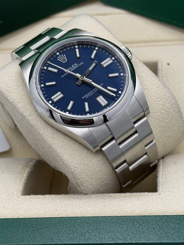 Rolex Oyster Perpetual 41mm 124300 blue dial, oyster bracelet, 2023 unworn