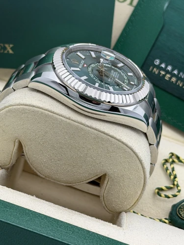 Rolex Skydweller 42mm, 336934, mint green dial, oyster bracelet, 2026 unworn