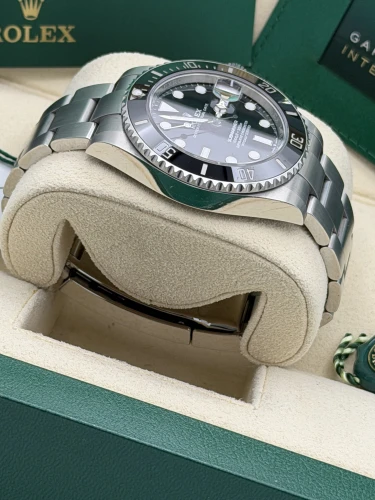 Rolex Submariner date 41mm 126610LN black dial & bezel, oyster bracelet 2025