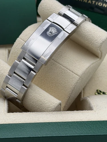 Rolex Datejust 36mm 126234 green ombré dial, fluted, oyster, 2026 unworn