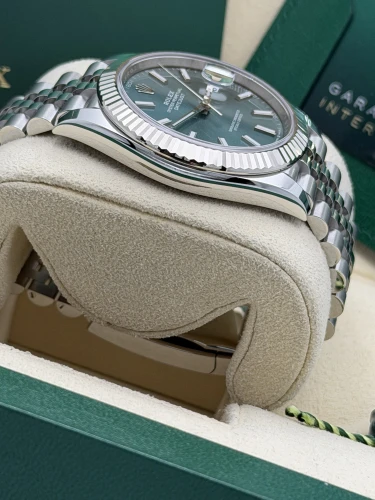 Rolex Datejust 4mm 126334 mint green dial, fluted, jubilee, 2026 unworn