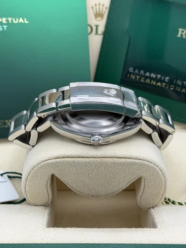 Rolex Datejust 36mm 126234 green ombré dial, fluted, oyster, 2026 unworn