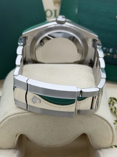 Rolex Skydweller 42mm, 336934, mint green dial, oyster bracelet, 2026 unworn