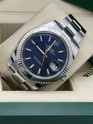 Rolex Datejust 41mm 126334 blue baton dial, fluted, oyster bracelet, 2022 unworn